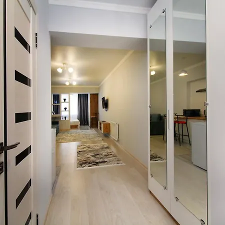 New And Cozy Studio In The Best Area! 3 Almaty Exterior photo