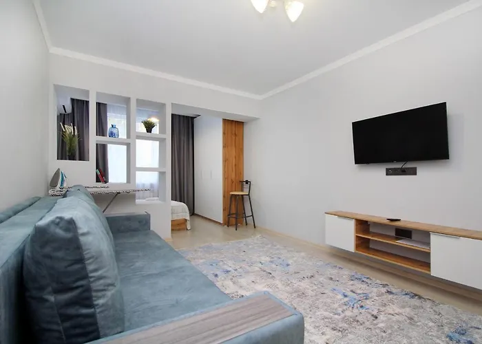 New And Cozy Studio In The Best Area! 3