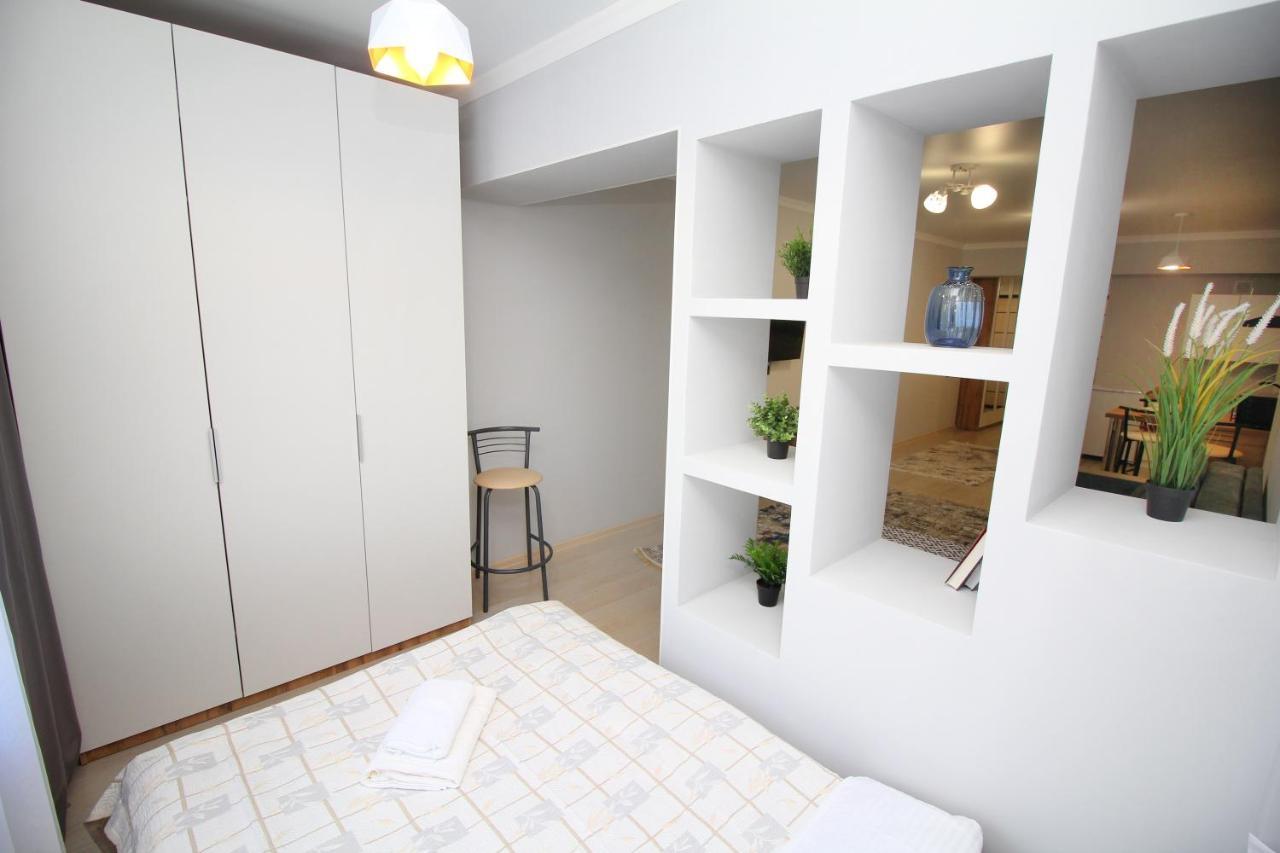 New And Cozy In The Area! 3 Apartment *
