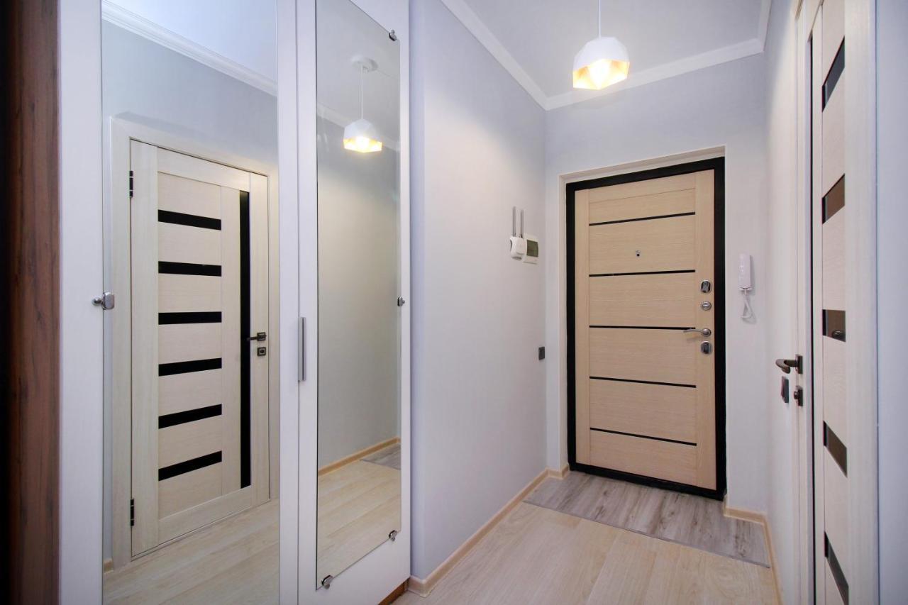 New And Cozy In The Area! 3 Apartment *